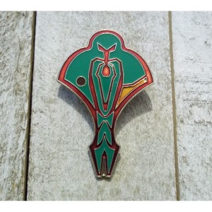 RTD-4102 : Cardassian Logo Paramount Star Trek Deep Space Nine DS9 Collectible Pin at HatsForDogs.com