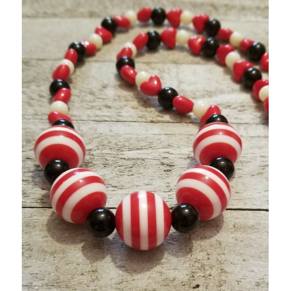 Handmade 28 Inch Red, White, Black Beaded Stretch Necklace